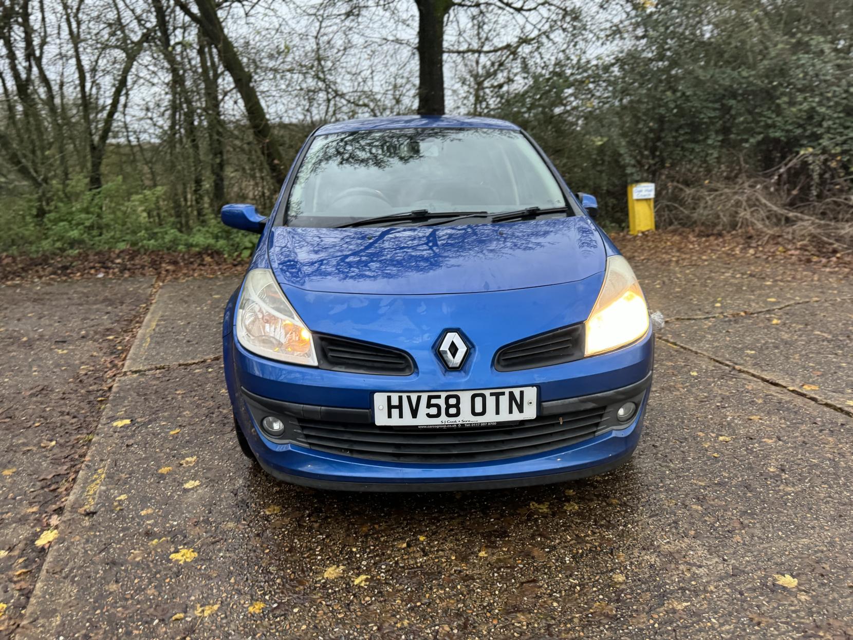 Renault Clio 1.2 TCe 16v Dynamique S Hatchback 5dr Petrol Manual (139 g/km, 100 bhp)