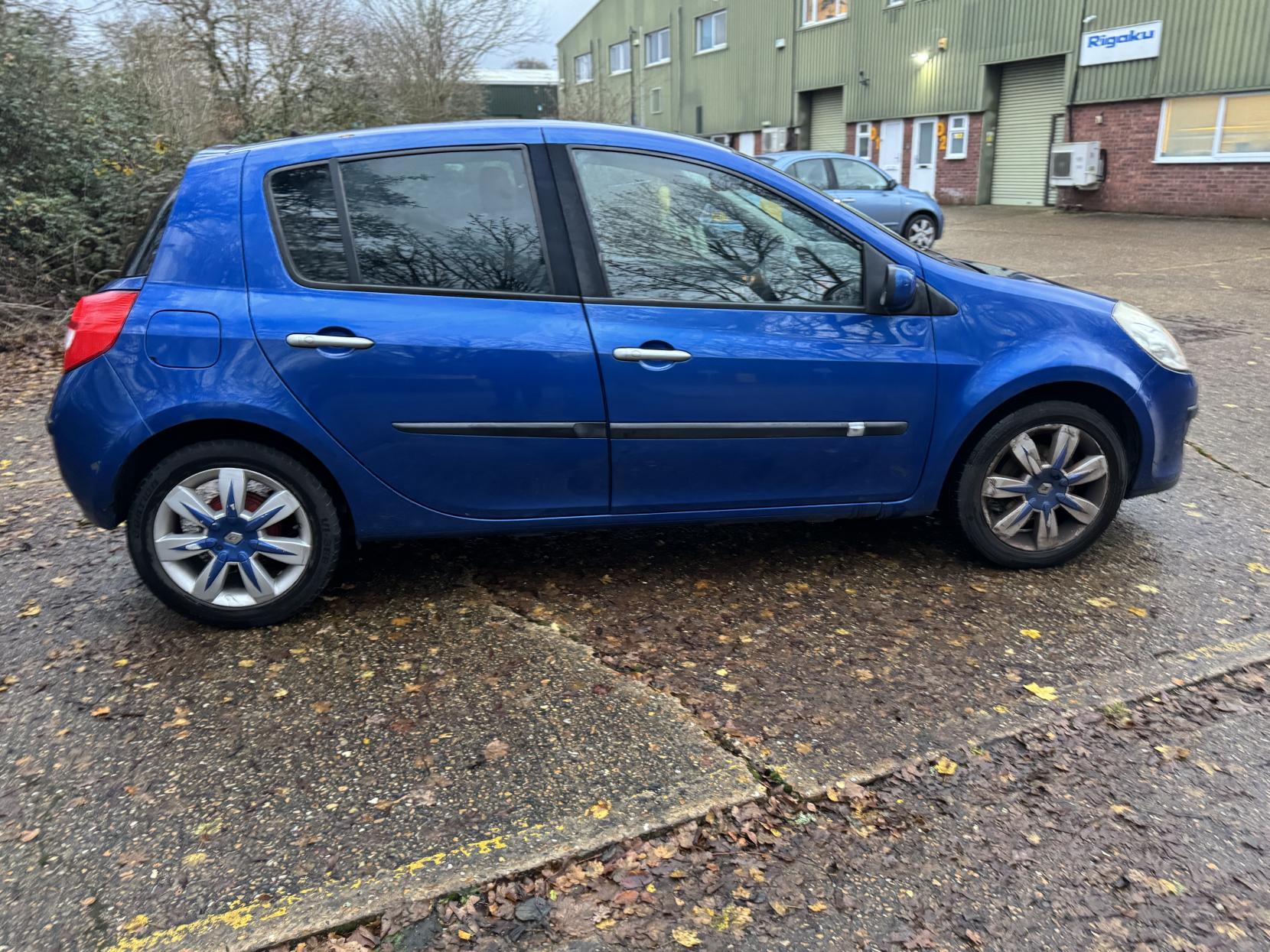 Renault Clio 1.2 TCe 16v Dynamique S Hatchback 5dr Petrol Manual (139 g/km, 100 bhp)